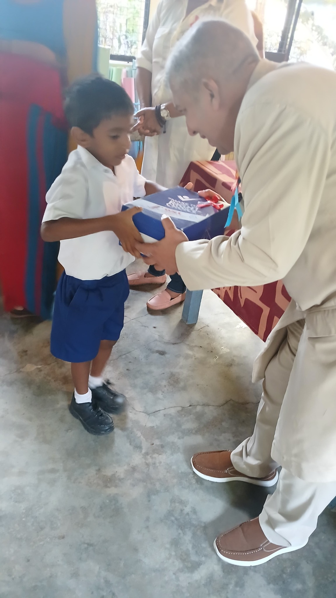 බෞ 5