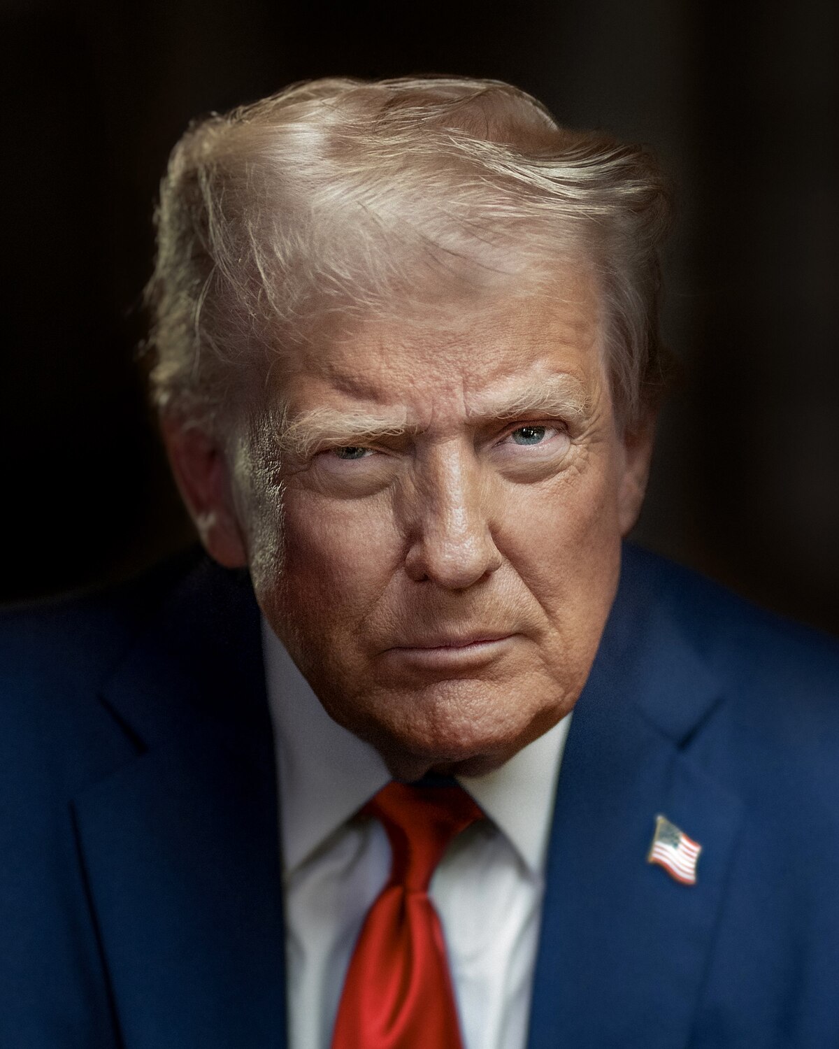 Official Presidential Portrait of President Donald J. Trump 2025