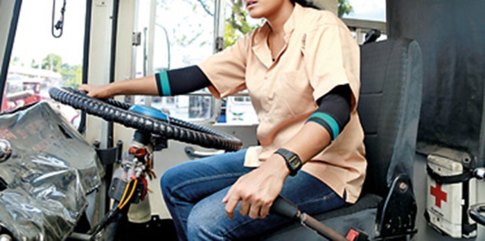 female bus driver