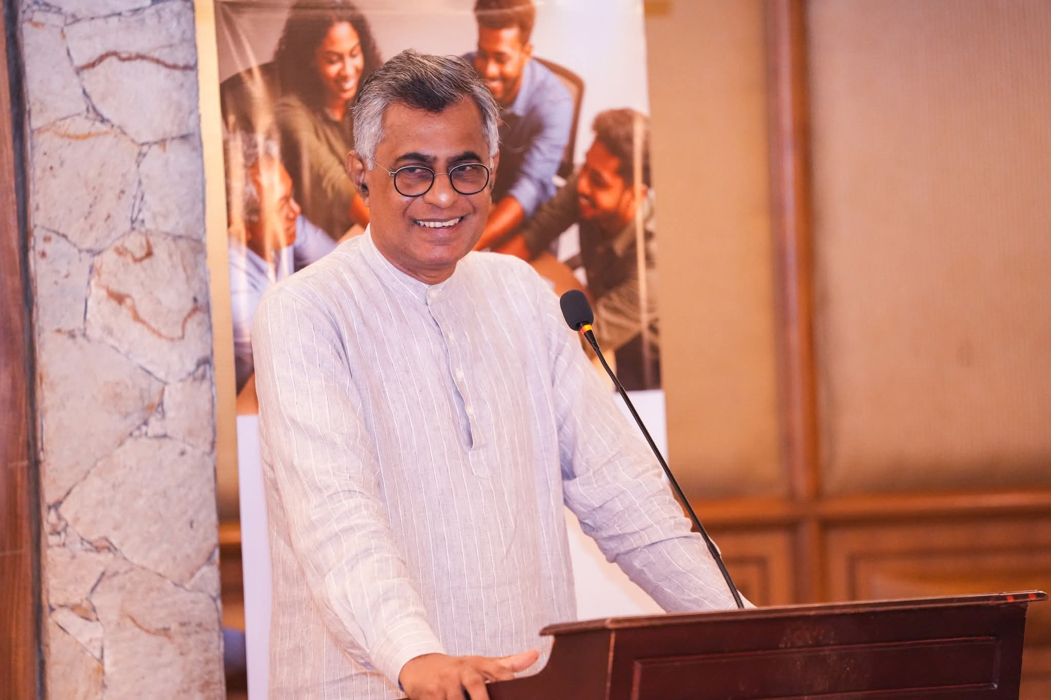 WhatsApp Image 2025 12 19 at 19.59.55