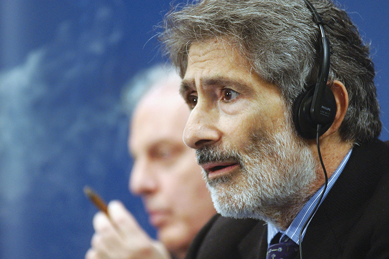 Palestinian writer and scholar Edward Said (R) talks to journalists at a press conference with Israeli conductor and pianist Daniel Barenboim (L) in Oviedo 25 October 2002, after it was announced that they will be awarded the Prince of Asturias Award for Concord 2002, for their joint efforts to promote peace in the Middle East.  AFP PHOTO/PIERRE-PHILIPPE MARCOU (Photo credit should read PIERRE-PHILIPPE MARCOU/AFP via Getty Images)